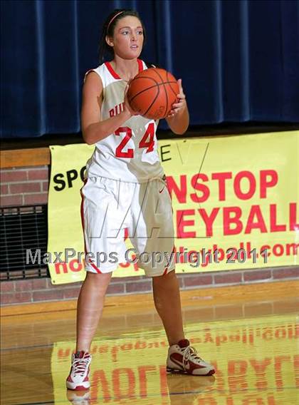 Thumbnail 2 in 9th Annual Carlinville Rotary Club Mid-Illinois All-Star Basketball Classic photogallery.