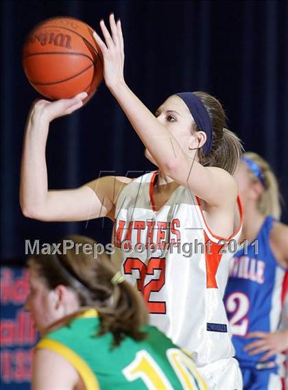 Thumbnail 3 in 9th Annual Carlinville Rotary Club Mid-Illinois All-Star Basketball Classic photogallery.