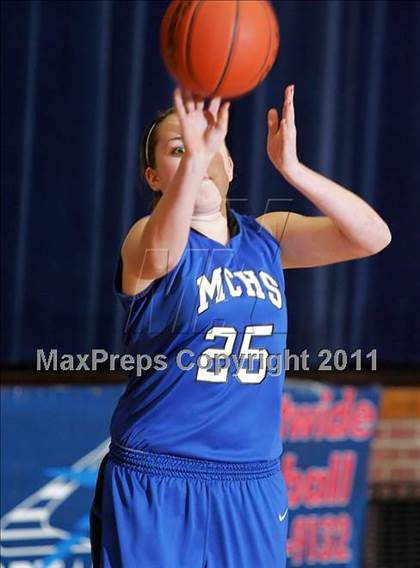 Thumbnail 1 in 9th Annual Carlinville Rotary Club Mid-Illinois All-Star Basketball Classic photogallery.