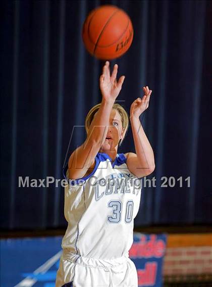 Thumbnail 2 in 9th Annual Carlinville Rotary Club Mid-Illinois All-Star Basketball Classic photogallery.