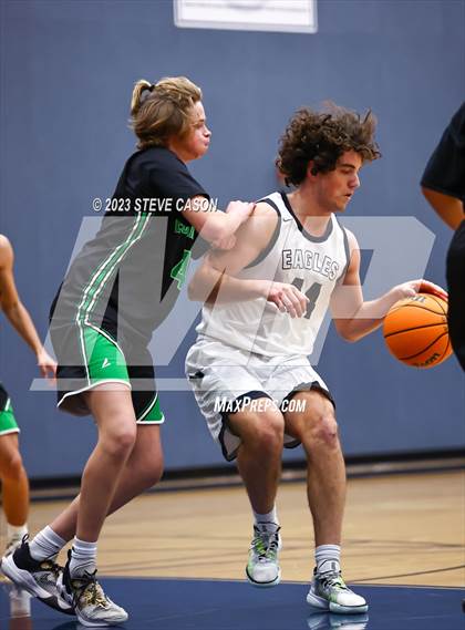 Thumbnail 2 in El Camino @ Vista del Lago photogallery.