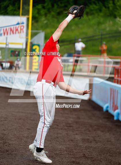 Thumbnail 3 in Dixie Heights vs Beechwood (Ninth Region Quarterfinal) photogallery.
