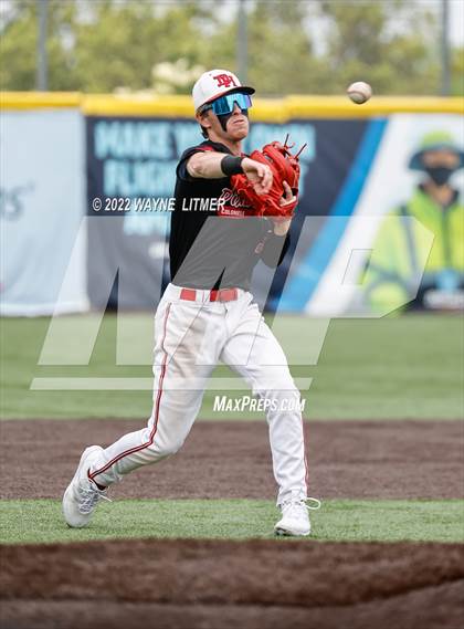 Thumbnail 2 in Dixie Heights vs Beechwood (Ninth Region Quarterfinal) photogallery.