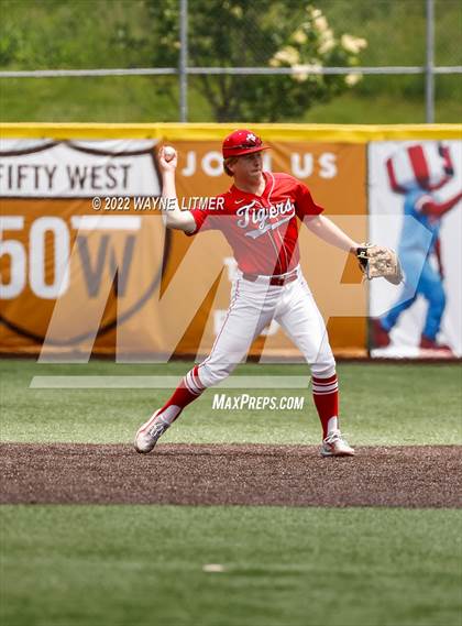 Thumbnail 2 in Dixie Heights vs Beechwood (Ninth Region Quarterfinal) photogallery.