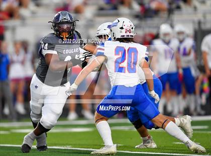 Thumbnail 1 in Leander @ College Station photogallery.
