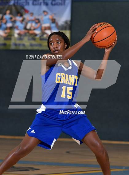 Thumbnail 3 in Grant vs. Selma (40th Claude Brock Memorial) photogallery.