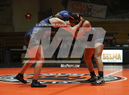 Thumbnail 1 in Selma vs. Golden Valley photogallery.