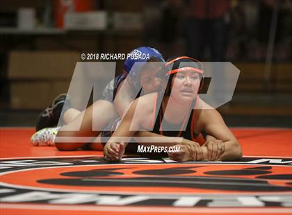 Thumbnail 3 in Selma vs. Golden Valley photogallery.