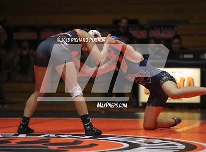 Thumbnail 2 in Selma vs. Golden Valley photogallery.