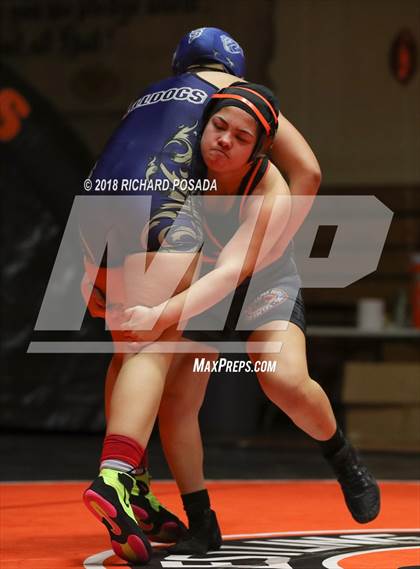 Thumbnail 3 in Selma vs. Golden Valley photogallery.
