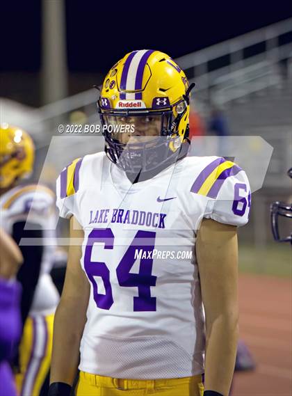 Thumbnail 3 in Lake Braddock @ Woodson photogallery.