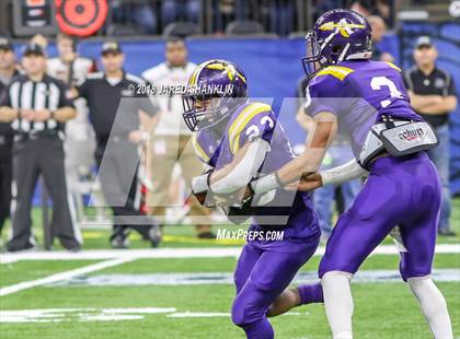 Thumbnail 1 in Welsh vs. Amite (LHSAA 2A Final) photogallery.
