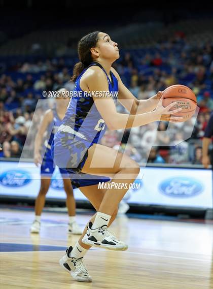 Thumbnail 2 in Gruver vs. Stamford (UIL 2A State Final)  photogallery.