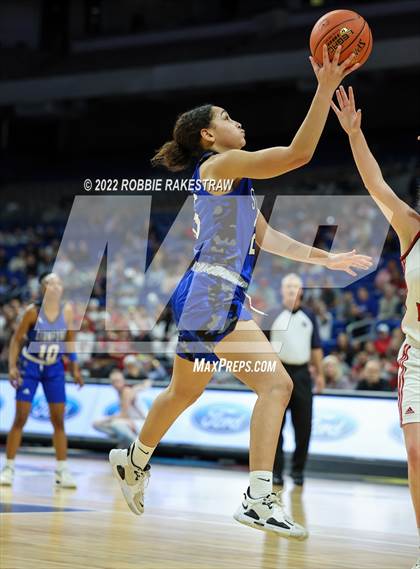 Thumbnail 2 in Gruver vs. Stamford (UIL 2A State Final)  photogallery.