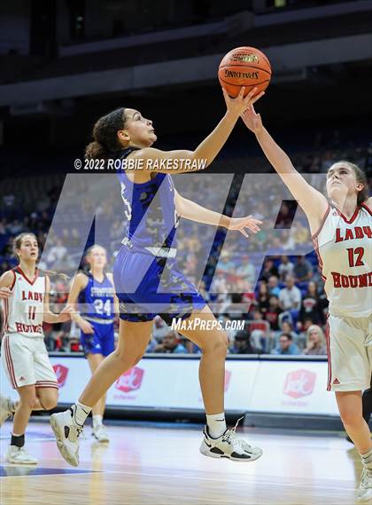 Thumbnail 2 in Gruver vs. Stamford (UIL 2A State Final)  photogallery.