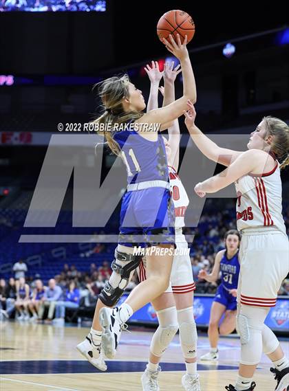 Thumbnail 3 in Gruver vs. Stamford (UIL 2A State Final)  photogallery.