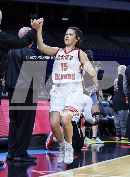 Thumbnail 2 in Gruver vs. Stamford (UIL 2A State Final)  photogallery.
