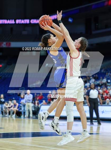 Thumbnail 1 in Gruver vs. Stamford (UIL 2A State Final)  photogallery.