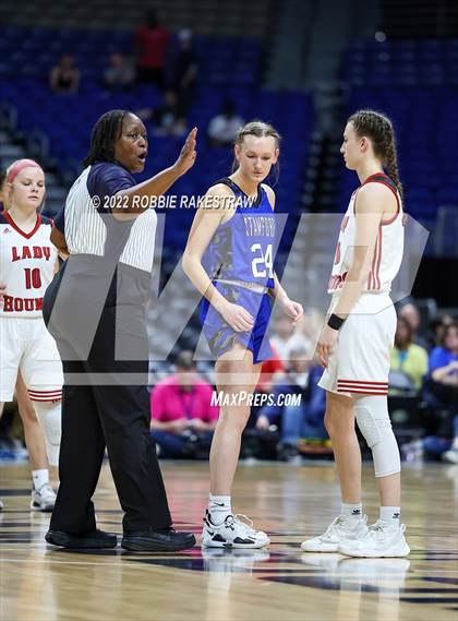 Thumbnail 3 in Gruver vs. Stamford (UIL 2A State Final)  photogallery.