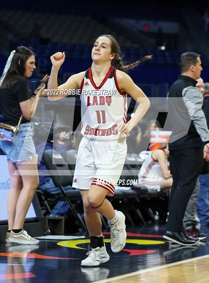 Thumbnail 2 in Gruver vs. Stamford (UIL 2A State Final)  photogallery.