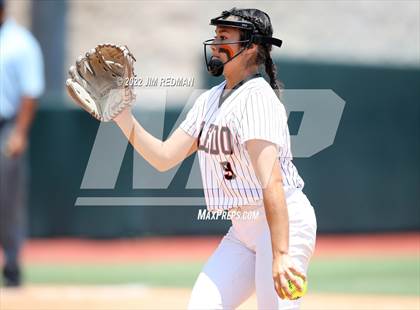 Thumbnail 3 in Georgetown @ Aledo (UIL 5A Softball Semifinal) photogallery.