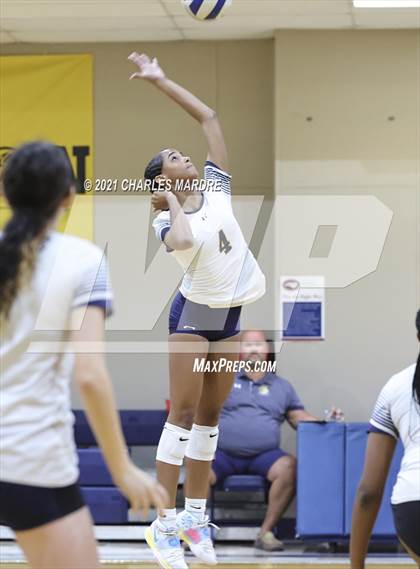Thumbnail 2 in Berean Baptist Academy @ Northwood Temple Academy photogallery.