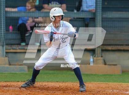 Thumbnail 1 in Kingfisher vs Elgin photogallery.