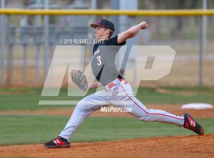 Thumbnail 2 in Kingfisher vs Elgin photogallery.
