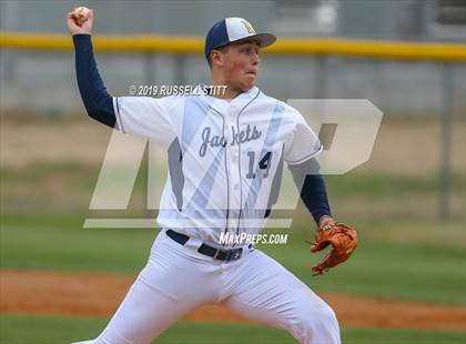 Thumbnail 2 in Kingfisher vs Elgin photogallery.
