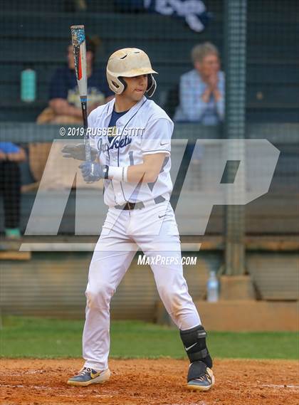 Thumbnail 2 in Kingfisher vs Elgin photogallery.