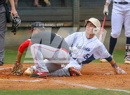 Thumbnail 2 in Kingfisher vs Elgin photogallery.