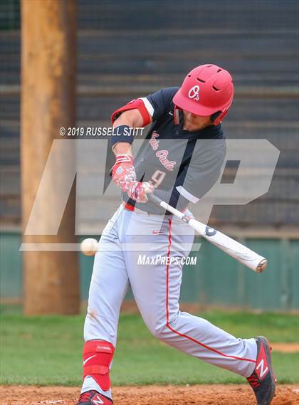 Thumbnail 2 in Kingfisher vs Elgin photogallery.