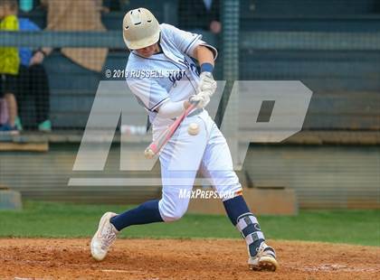 Thumbnail 1 in Kingfisher vs Elgin photogallery.