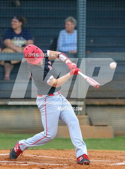 Thumbnail 3 in Kingfisher vs Elgin photogallery.