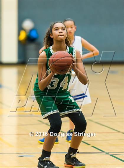 Thumbnail 1 in Moreau Catholic @ Newark Memorial photogallery.