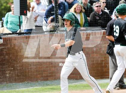Thumbnail 2 in De La Salle vs. San Ramon Valley (CIF NCS D1 Quarterfinal) photogallery.