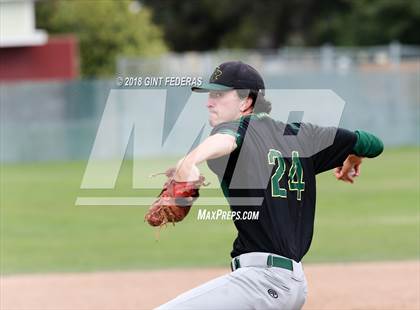 Thumbnail 1 in De La Salle vs. San Ramon Valley (CIF NCS D1 Quarterfinal) photogallery.