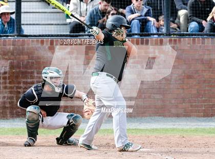 Thumbnail 2 in De La Salle vs. San Ramon Valley (CIF NCS D1 Quarterfinal) photogallery.