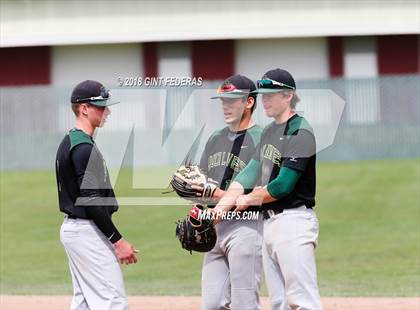 Thumbnail 1 in De La Salle vs. San Ramon Valley (CIF NCS D1 Quarterfinal) photogallery.