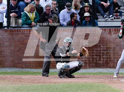 Thumbnail 2 in De La Salle vs. San Ramon Valley (CIF NCS D1 Quarterfinal) photogallery.