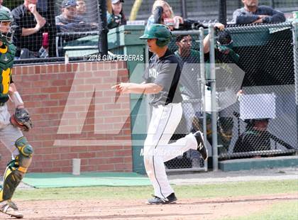 Thumbnail 2 in De La Salle vs. San Ramon Valley (CIF NCS D1 Quarterfinal) photogallery.