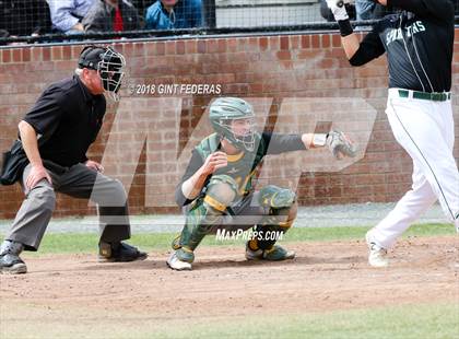 Thumbnail 1 in De La Salle vs. San Ramon Valley (CIF NCS D1 Quarterfinal) photogallery.