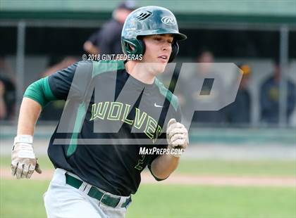 Thumbnail 2 in De La Salle vs. San Ramon Valley (CIF NCS D1 Quarterfinal) photogallery.