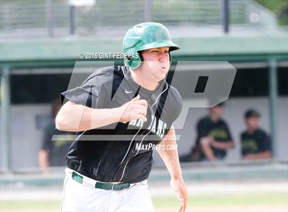 Thumbnail 3 in De La Salle vs. San Ramon Valley (CIF NCS D1 Quarterfinal) photogallery.