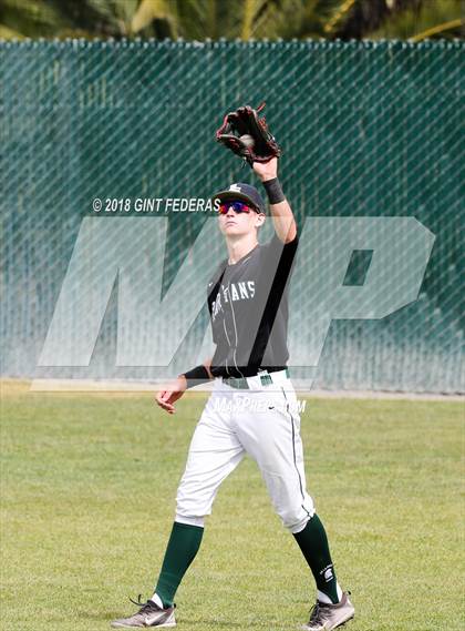 Thumbnail 2 in De La Salle vs. San Ramon Valley (CIF NCS D1 Quarterfinal) photogallery.