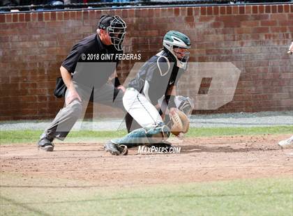 Thumbnail 1 in De La Salle vs. San Ramon Valley (CIF NCS D1 Quarterfinal) photogallery.
