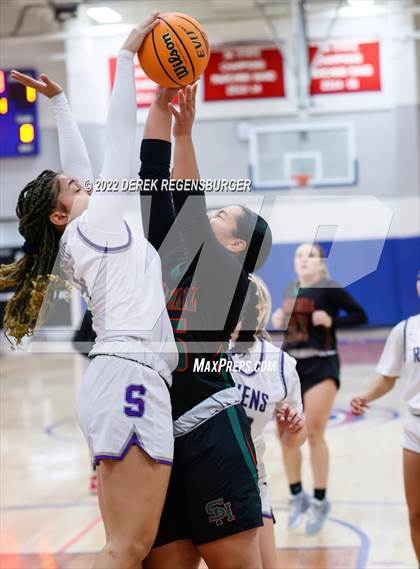 Thumbnail 3 in Smoky Hill vs Denver South (Boulder Valley Invitational) photogallery.