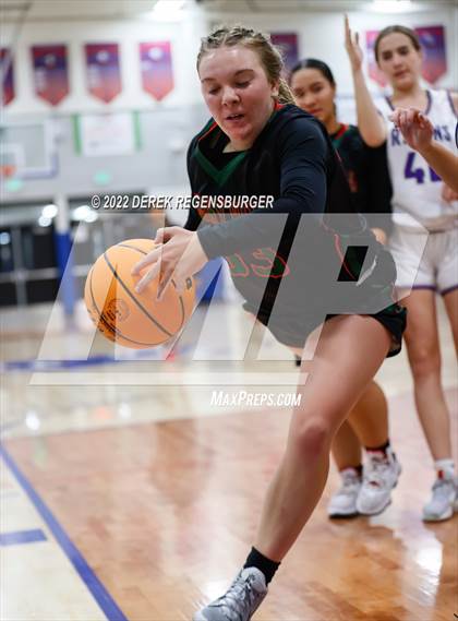 Thumbnail 3 in Smoky Hill vs Denver South (Boulder Valley Invitational) photogallery.