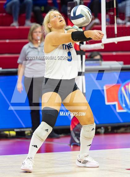 Thumbnail 3 in Papillion-LaVista South vs. Elkhorn South (NSAA Class A Final) photogallery.