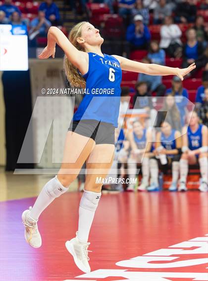 Thumbnail 1 in Papillion-LaVista South vs. Elkhorn South (NSAA Class A Final) photogallery.
